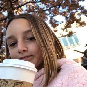 Meet your Posher, Cali